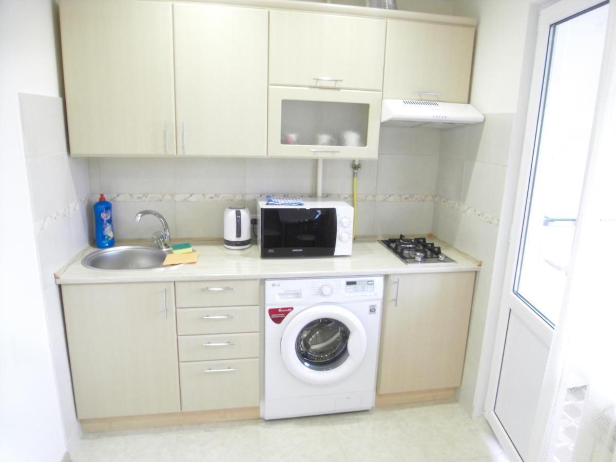 Modern Apartment Chisinau Bagian luar foto